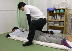 ことぶき整骨院　施術の様子